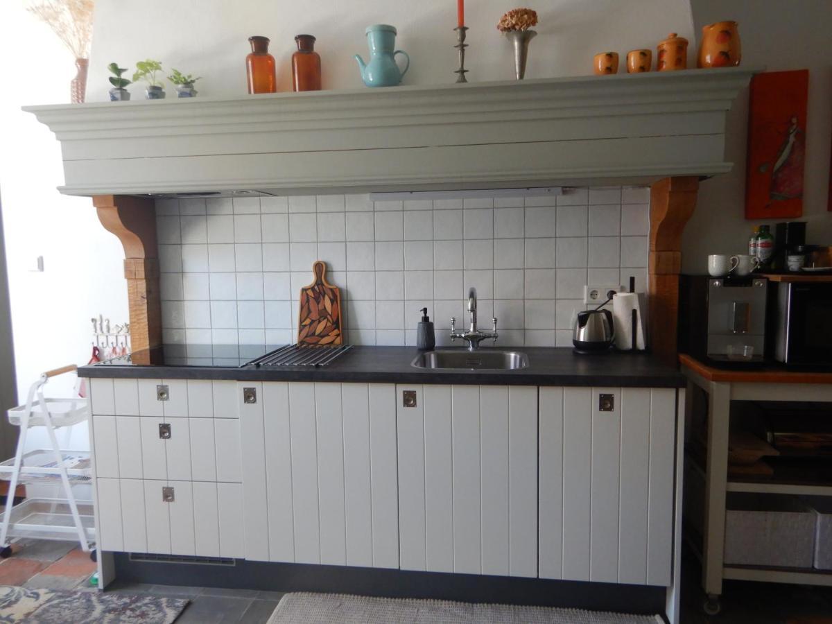 Monumentaal Huisje Bed & Meer Veere Exterior photo